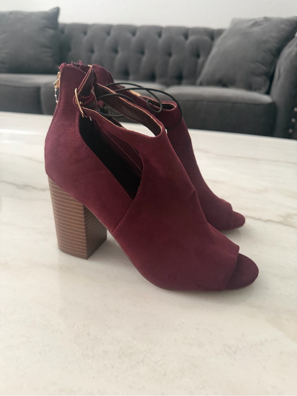 Women’s Open-Toe Block Heel Booties - Burgundy